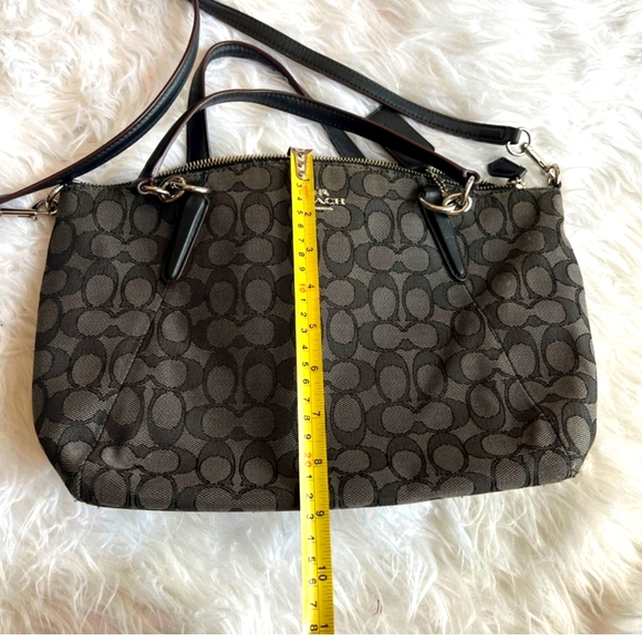 Gently Used Coach Handbag - Picture 8 of 11